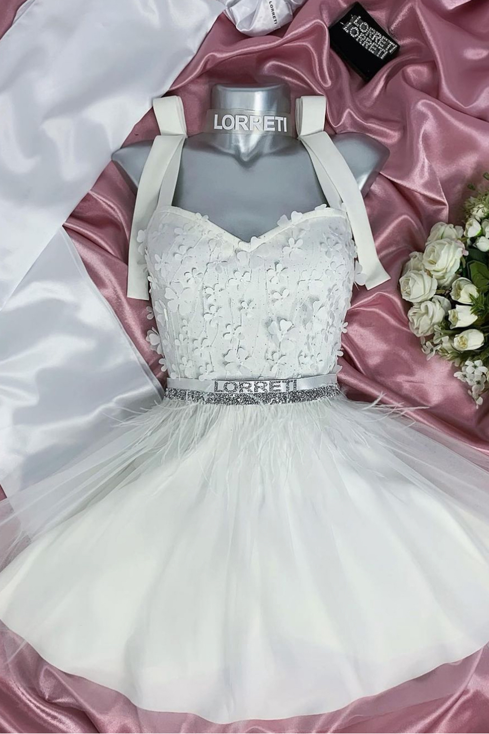 МИНИ РОКЛЯ MARY ДАНТЕЛА ТЮЛ БЯЛ МИНИ РОКЛЯ MARY ДАНТЕЛА ТЮЛ БЯЛ