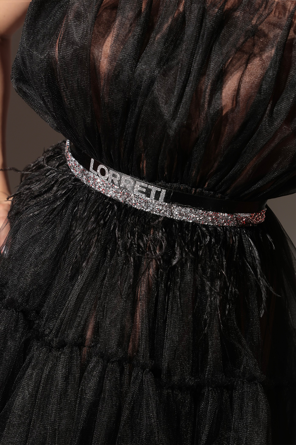 МINI VESTITO BARBIE ТULLE NUDO CON NERO МINI VESTITO BARBIE ТULLE NUDO CON NERO