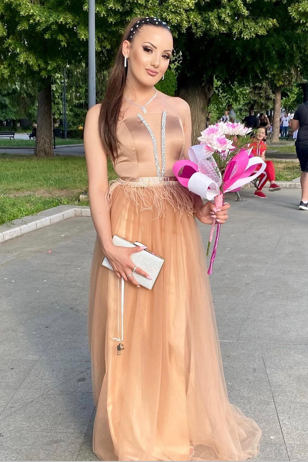 МАКСИ РОКЛЯ CASSIE САТЕН ТЮЛ БЕЖОВ / НЮД МАКСИ РОКЛЯ CASSIE САТЕН ТЮЛ БЕЖОВ / НЮД