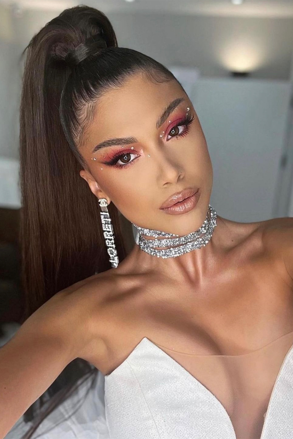 МИНИ РОКЛЯ AMORE ПАЙЕТИ ТЮЛ БЯЛ МИНИ РОКЛЯ AMORE ПАЙЕТИ ТЮЛ БЯЛ