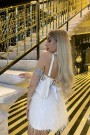 МИНИ РОКЛЯ FEYA ПАЙЕТИ ПЕРА БЯЛ МИНИ РОКЛЯ FEYA ПАЙЕТИ ПЕРА БЯЛ