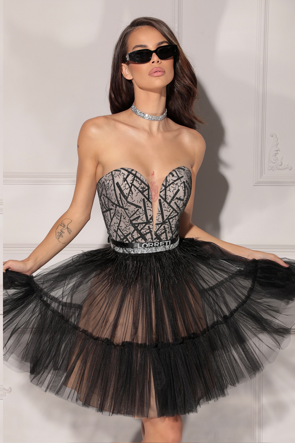 MINI SET TOP CU FUSTA ANNABELLE DANTELA GLITTER TUL NEAGRA ȘI NUDE MINI SET TOP CU FUSTA ANNABELLE DANTELA GLITTER TUL NEAGRA ȘI NUDE